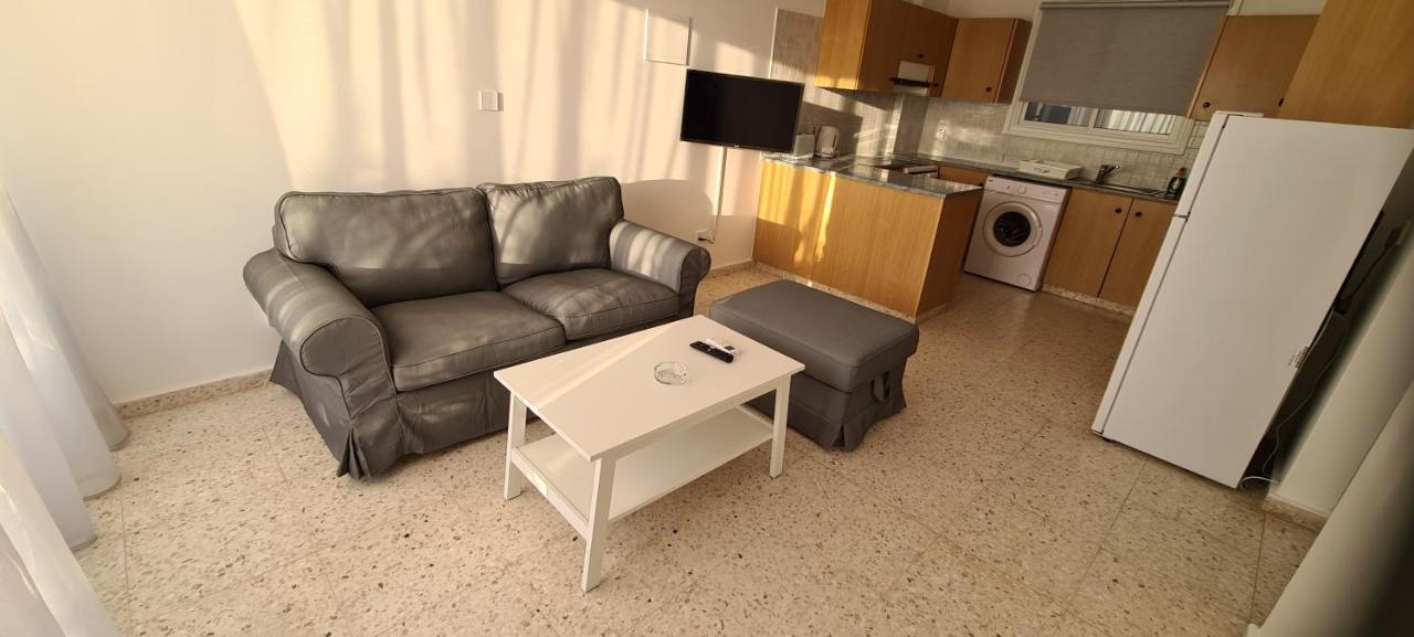 Latchi Area Apartments Екстер'єр фото
