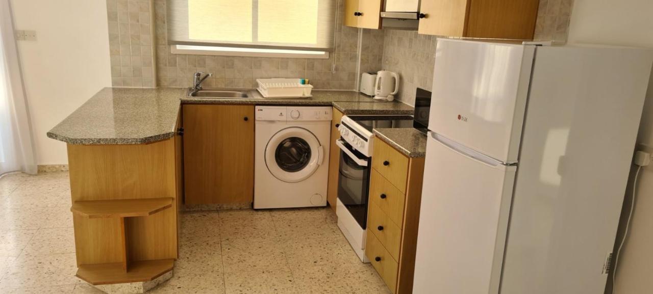 Latchi Area Apartments Екстер'єр фото