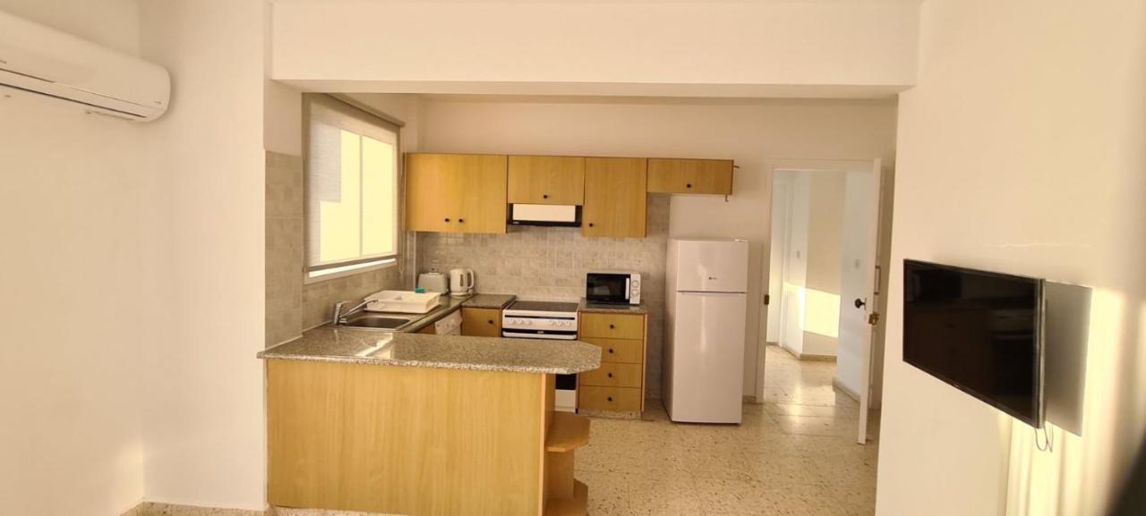 Latchi Area Apartments Екстер'єр фото